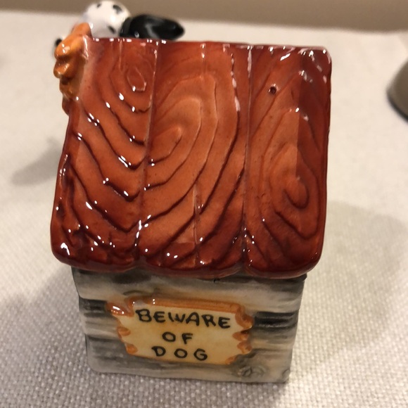 Dreamy Dalmatian Dog & Dog House S&P Shakers Antique/ Vintage- RARE - Picture 9 of 16